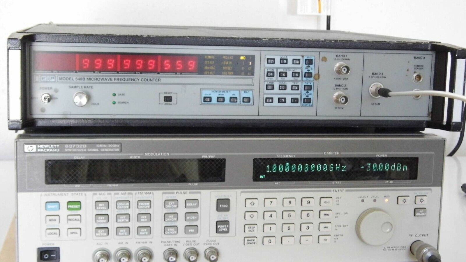 EIP 548B microwave frequency counter 10hz-26.5Ghz w/opt 06 EIP 548B microwave frequency counter 10hz-26.5Ghz w/opt 06